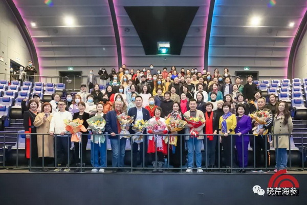 風(fēng)吹浪涌,曉芹,大連海參,曉芹海參,海參,電影,院線.jpg 風(fēng)吹浪涌,曉芹,大連海參,曉芹海參,海參,電影,院線.jpg